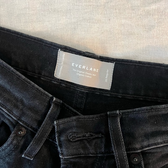 Everlane the Original Cheeky Jean Black - Picture 4 of 4